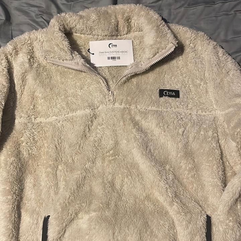 ZYIA cream teddy 1/4 zip